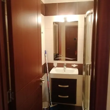 Golden Line Aparthotel