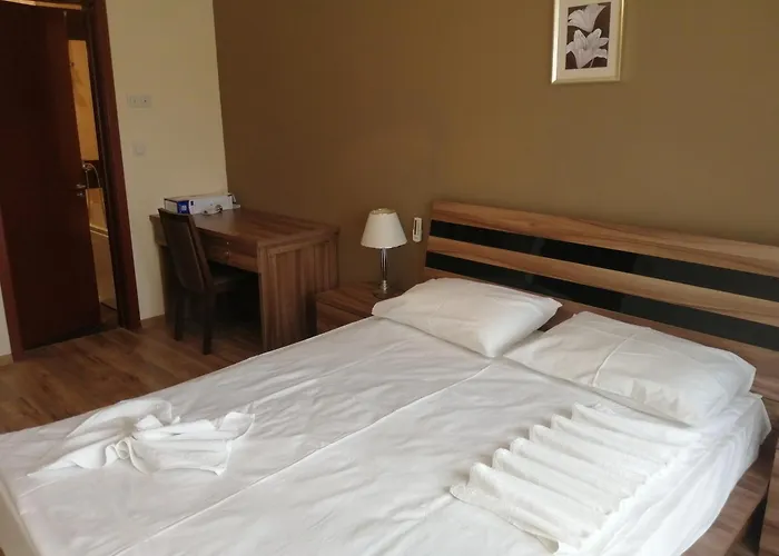 Aparthotel Golden Line *